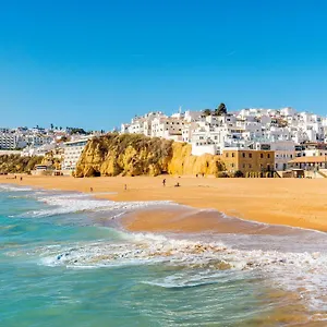 https://albufeira-twins-1-with-pool-by-homing.hotelaalgarve.com
