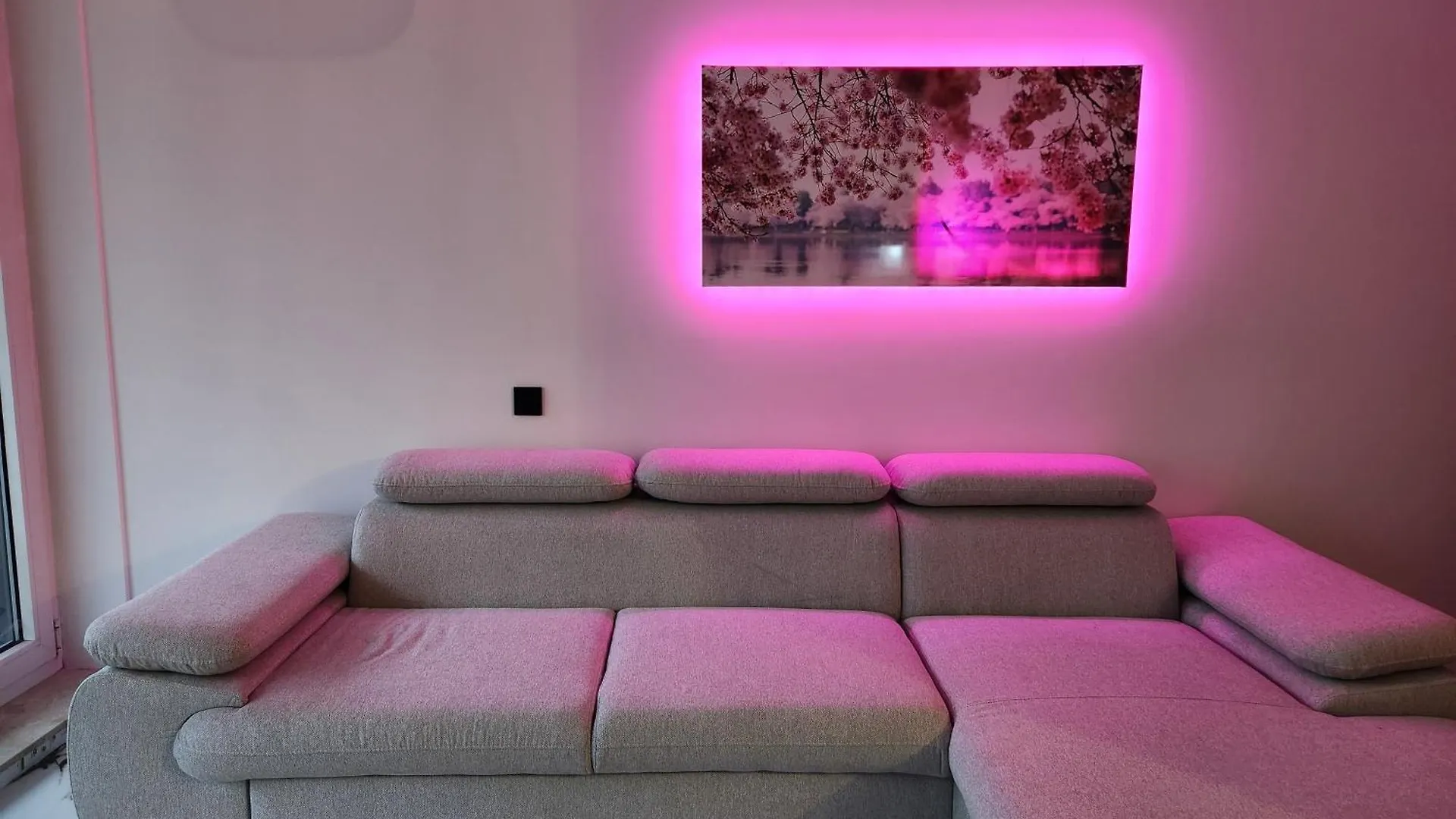 Gdansk Chmielna Prestige Home Spa Apartments With Luxury Jacuzzi And Sauna! Selected Apartments Also Feature A Massage Chair And Himalayan Salt Wall With Color Therapy Salt Forest