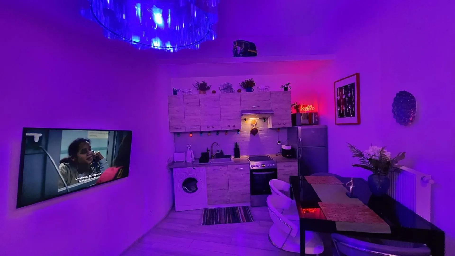 Gdansk Chmielna Prestige Home Spa Apartments With Luxury Jacuzzi And Sauna! Selected Apartments Also Feature A Massage Chair And Himalayan Salt Wall With Color Therapy Salt Forest 0*,  Polska